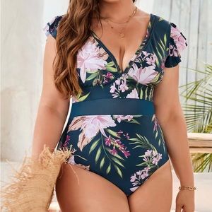 Cupshe floral one piece.  New with tags.